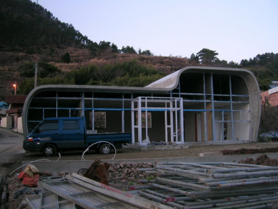 버팀목철거후